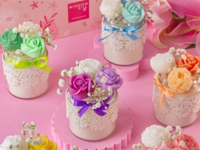 Surprise Someone Special with a Personalized Scented Candle Gift Set 